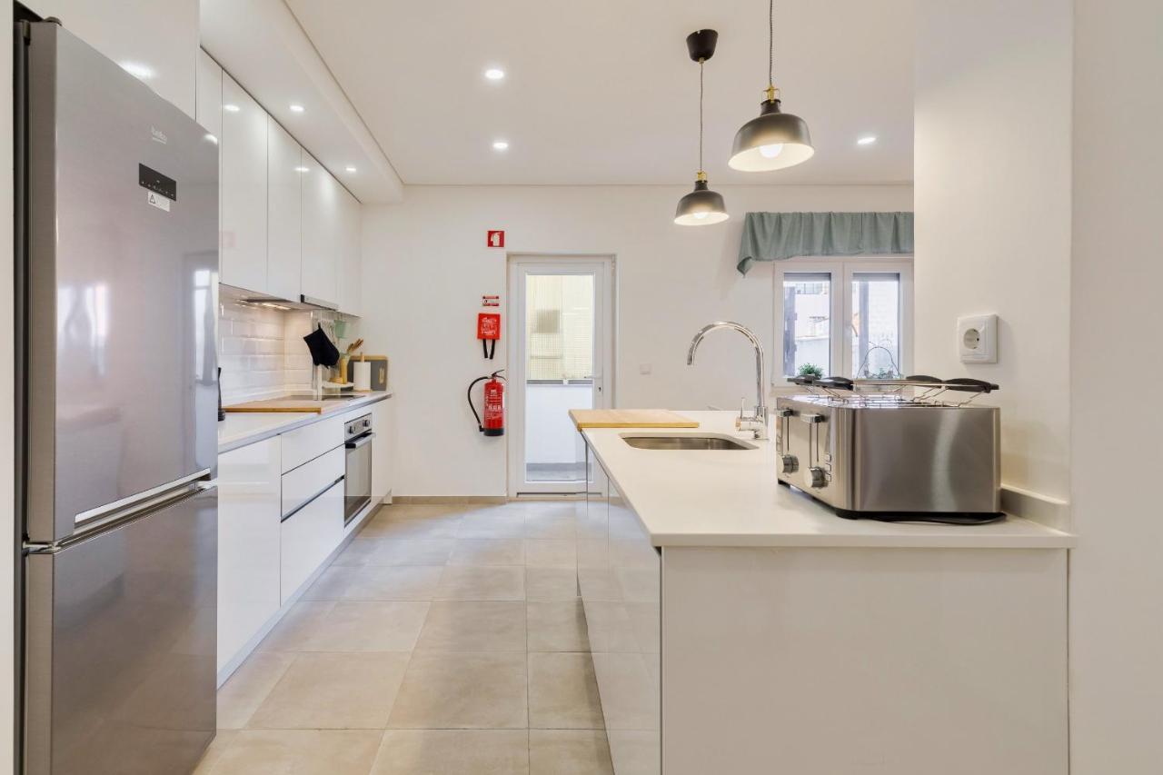 Fonte Nova Nest Apartment เซตุบาล ภายนอก รูปภาพ